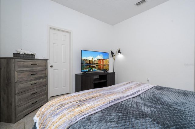 3774 EAGLE ISLE CIRCLE, Kissimmee, FL 34746