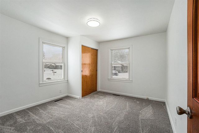 328 Buchanan Avenue, Kalamazoo, MI 49001