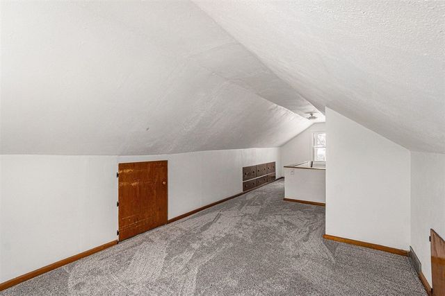 328 Buchanan Avenue, Kalamazoo, MI 49001