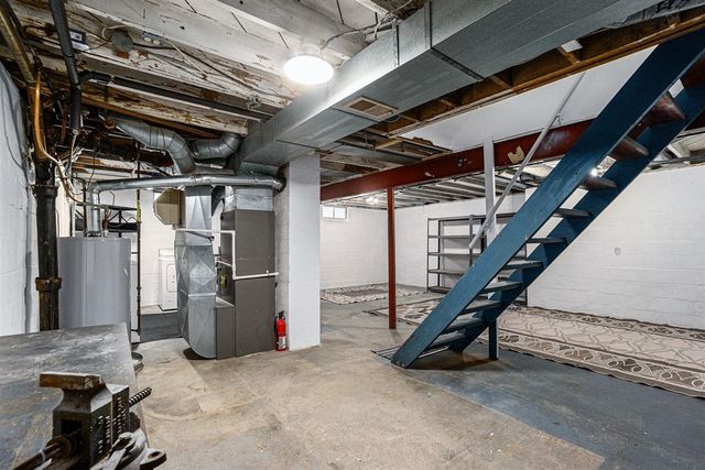 328 Buchanan Avenue, Kalamazoo, MI 49001