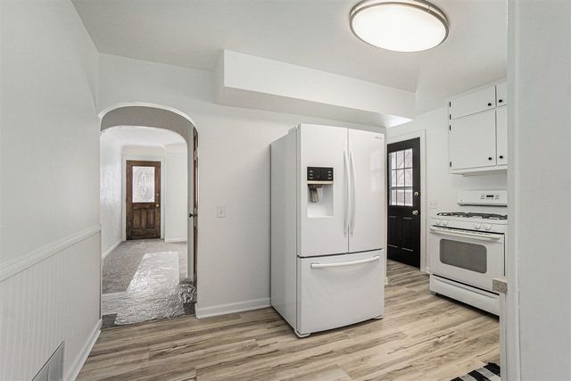 328 Buchanan Avenue, Kalamazoo, MI 49001