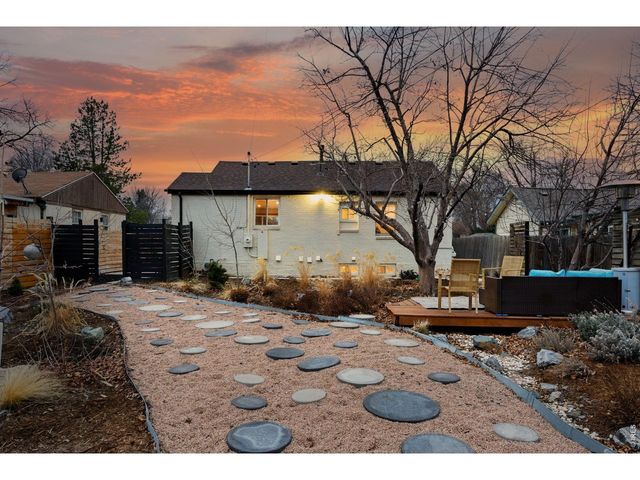 1678 Verbena St, Denver, CO 80220