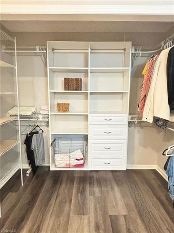 3950 Westridge Meadow Circle, Clemmons, NC 27012