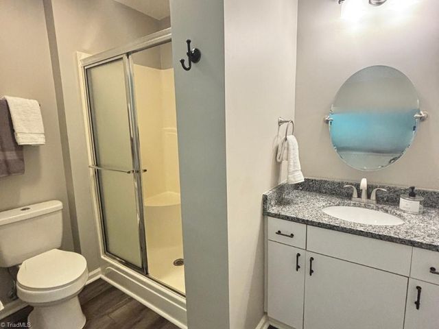 3950 Westridge Meadow Circle, Clemmons, NC 27012