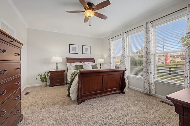 1023 Avery Trace Cir, Hendersonville, TN 37075