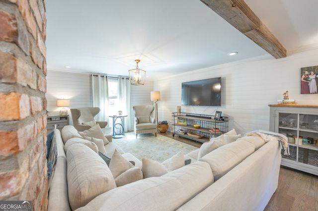 1585 Mercer Avenue, College Park, GA 30337