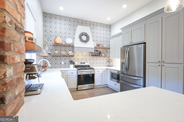 1585 Mercer Avenue, College Park, GA 30337
