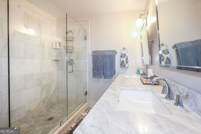 1585 Mercer Avenue, College Park, GA 30337