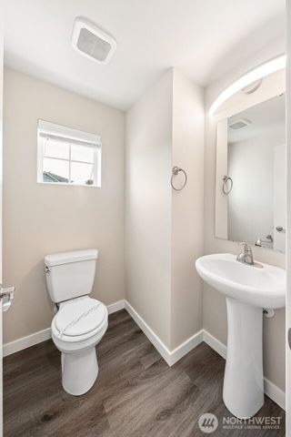 5311 34th Street E, Fife, WA 98424