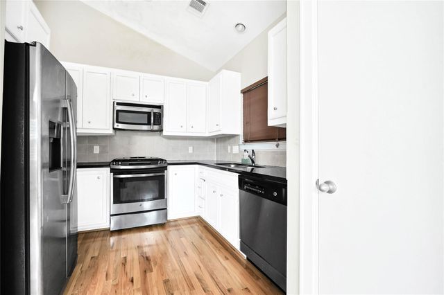 3633 Main Plaza Drive, Houston, TX 77025