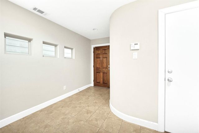 3633 Main Plaza Drive, Houston, TX 77025