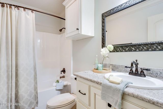 302 Rivergrass Drive, Lafayette, LA 70508