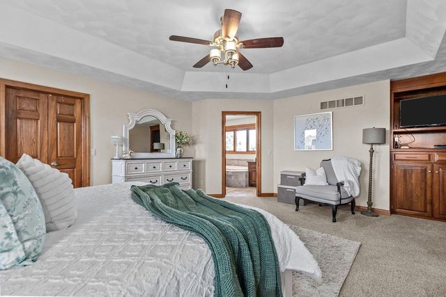 N159 OAKWOOD AVENUE, Neenah, WI 54956