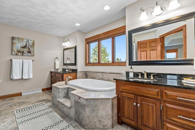 N159 OAKWOOD AVENUE, Neenah, WI 54956