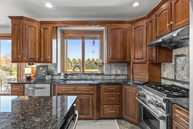 N159 OAKWOOD AVENUE, Neenah, WI 54956