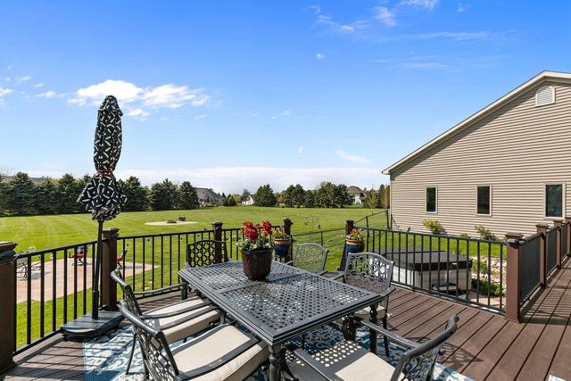 N159 OAKWOOD AVENUE, Neenah, WI 54956
