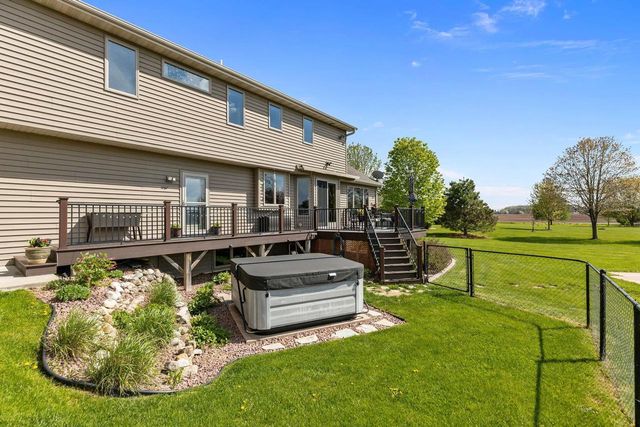N159 OAKWOOD AVENUE, Neenah, WI 54956