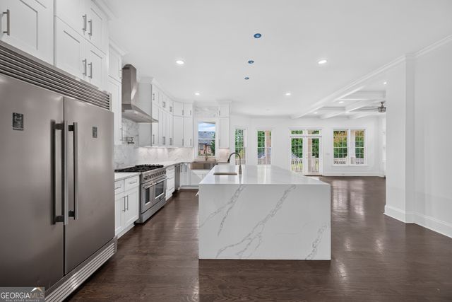 2835 Wallace Road, Buford, GA 30519