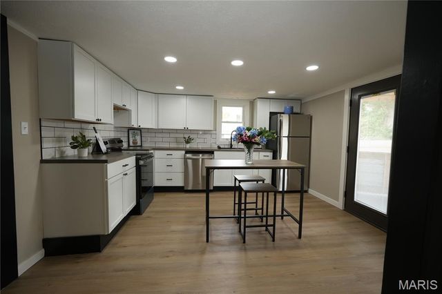 209 Charles Street, Gillespie, IL 62033