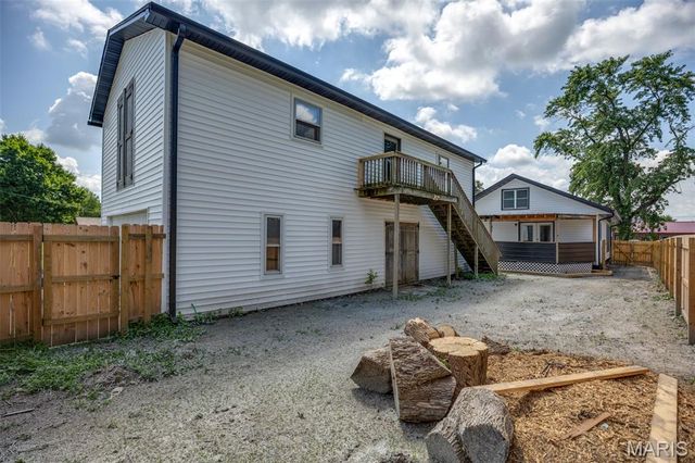 209 Charles Street, Gillespie, IL 62033