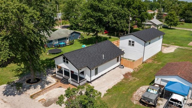 209 Charles Street, Gillespie, IL 62033