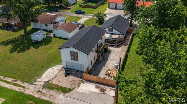 209 Charles Street, Gillespie, IL 62033