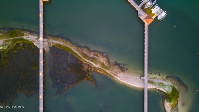 200 Oyster Bay Lane, Wilmington, NC 28409
