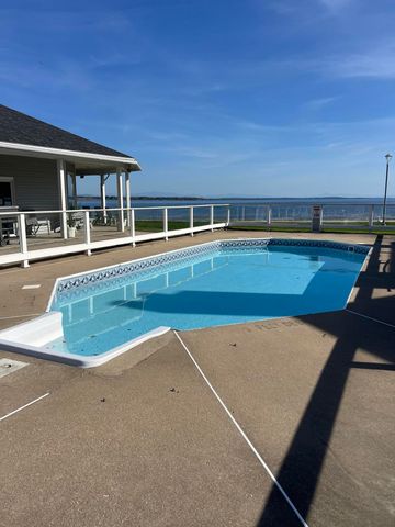 9 Edgewater Estates, Plattsburgh, NY 12901