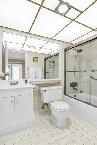 359 Saxony Trail H, Delray Beach, FL 33446