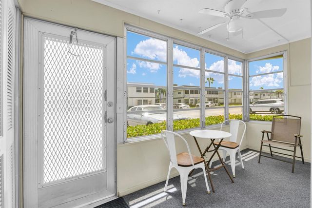 359 Saxony Trail H, Delray Beach, FL 33446