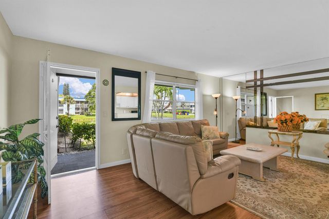 359 Saxony Trail H, Delray Beach, FL 33446