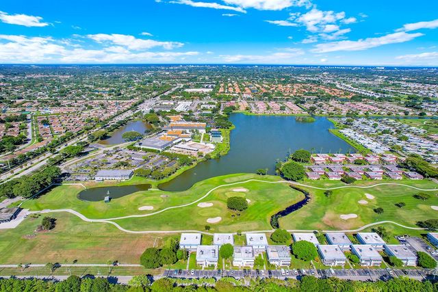 359 Saxony Trail H, Delray Beach, FL 33446