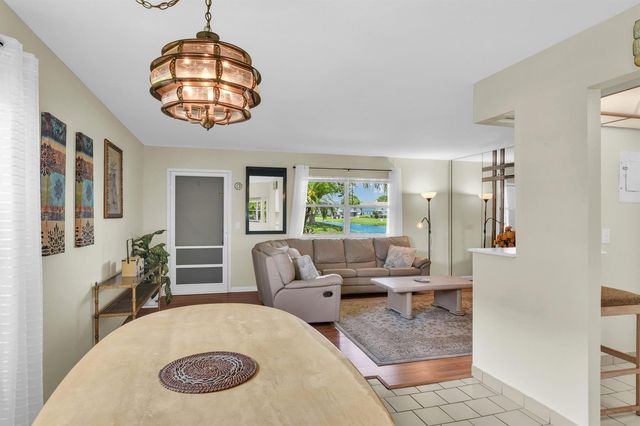 359 Saxony Trail H, Delray Beach, FL 33446