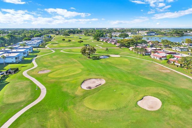 359 Saxony Trail H, Delray Beach, FL 33446