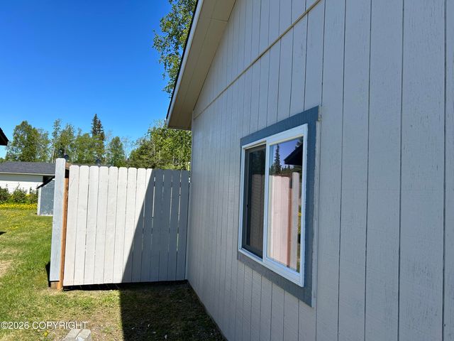 1076 Walnut Avenue, Kenai, AK 99611