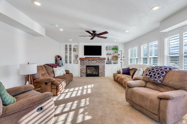 1176 E 470 S, Pleasant Grove, UT 84062