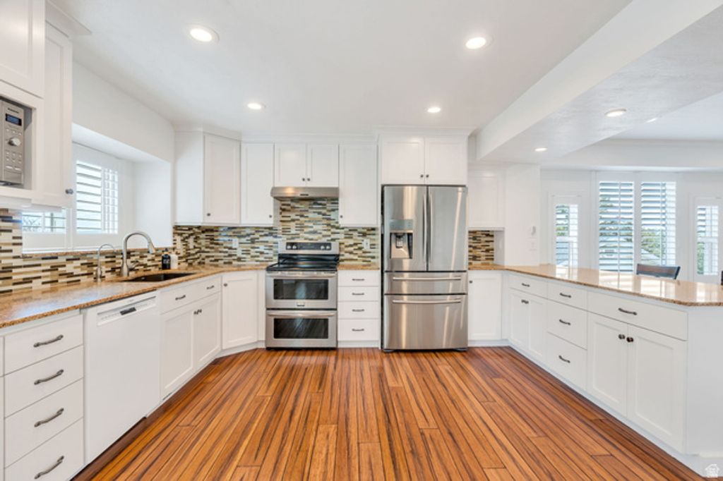 Image 13 of property listing at 1176 E 470 S, Pleasant Grove, UT 84062