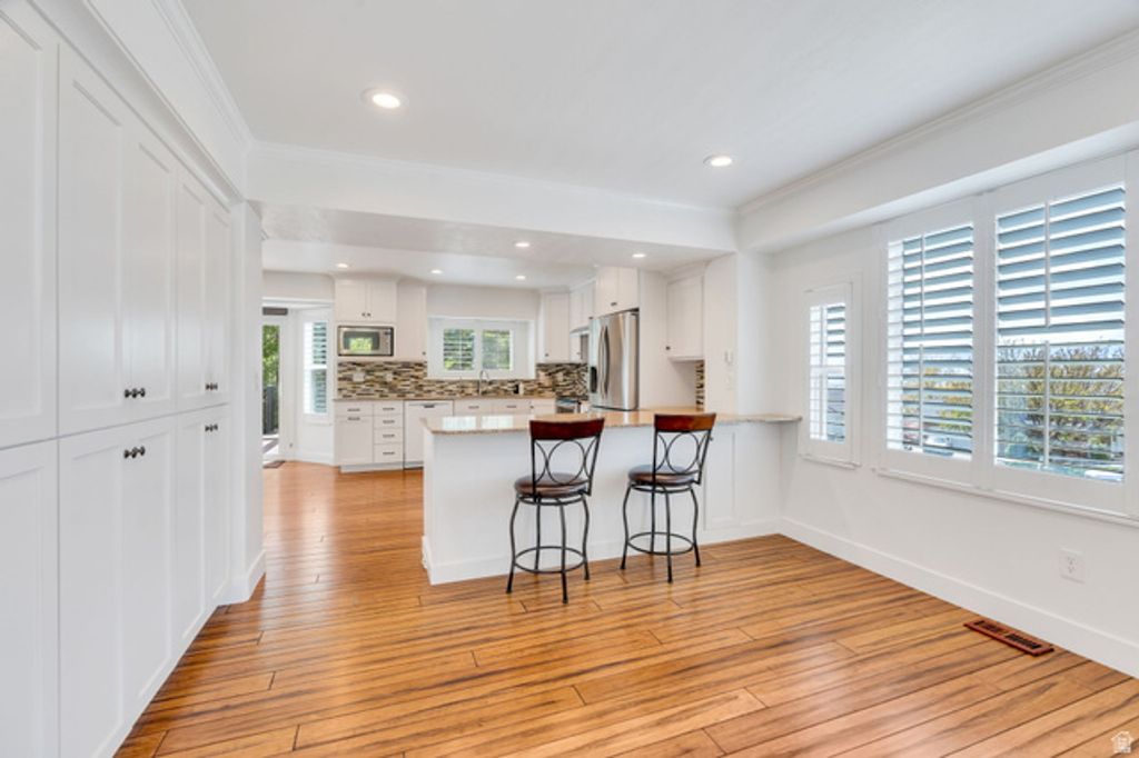 Image 15 of property listing at 1176 E 470 S, Pleasant Grove, UT 84062