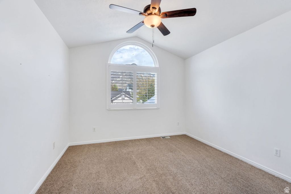 Image 28 of property listing at 1176 E 470 S, Pleasant Grove, UT 84062