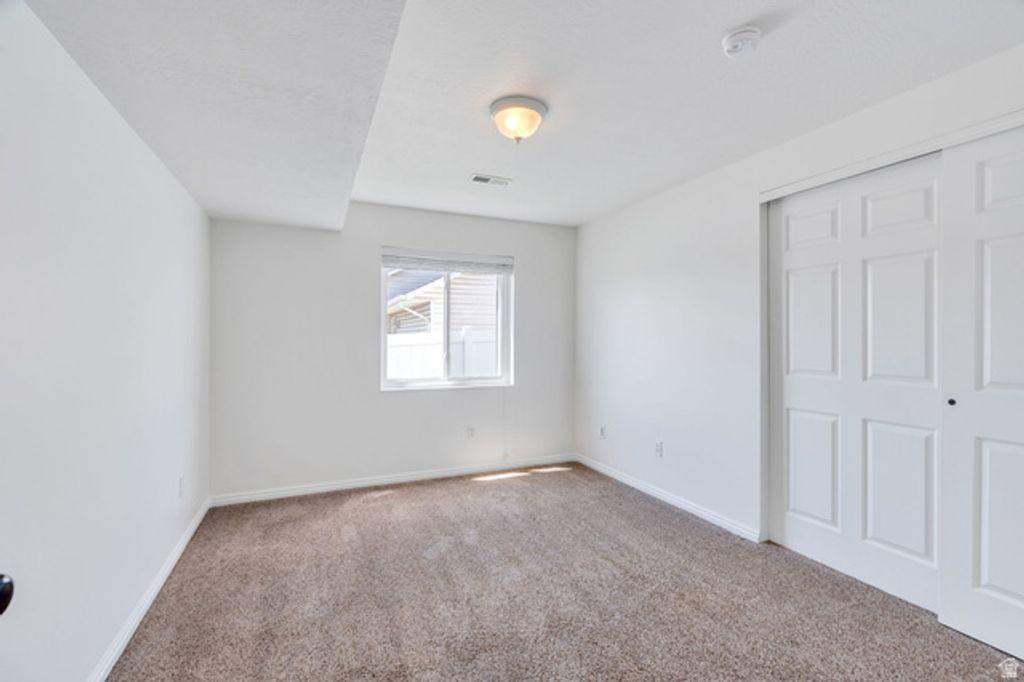 Image 33 of property listing at 1176 E 470 S, Pleasant Grove, UT 84062