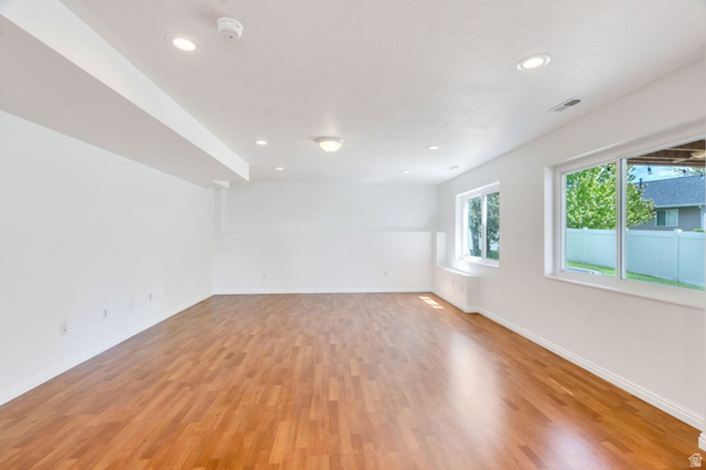 Image 36 of property listing at 1176 E 470 S, Pleasant Grove, UT 84062