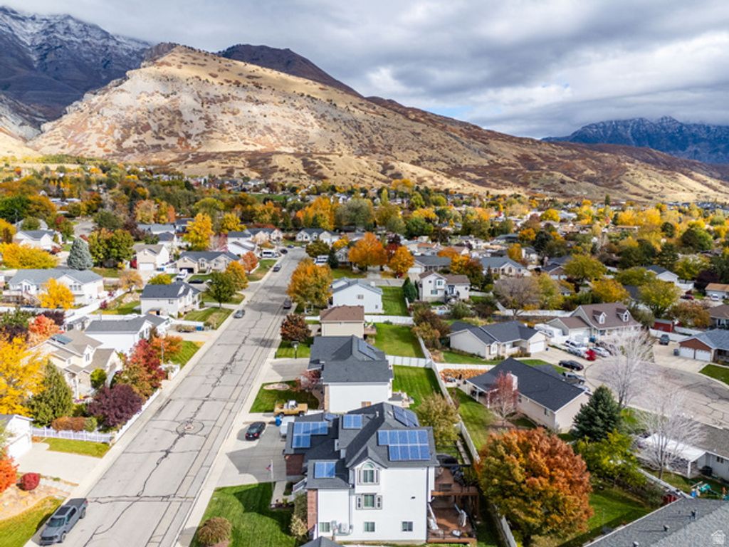 Image 73 of property listing at 1176 E 470 S, Pleasant Grove, UT 84062