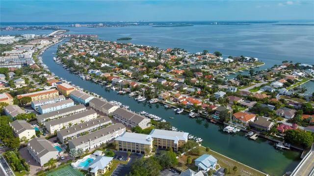 1125 PINELLAS BAYWAY S 304, St Petersburg, FL 33715