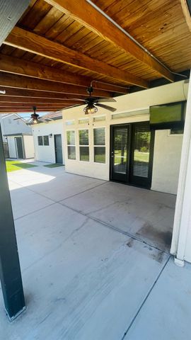 428 E Milgeo Ave, Ripon, CA 95366