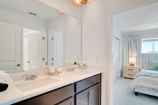 9194 SEASCAPE COVE, Kissimmee, FL 34747