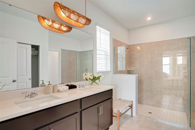 9194 SEASCAPE COVE, Kissimmee, FL 34747
