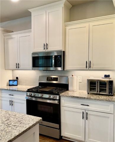 1808 Abbott Lane, Pea Ridge, AR 72751