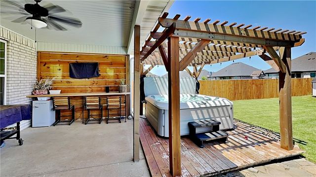1808 Abbott Lane, Pea Ridge, AR 72751
