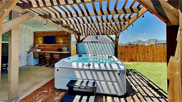 1808 Abbott Lane, Pea Ridge, AR 72751