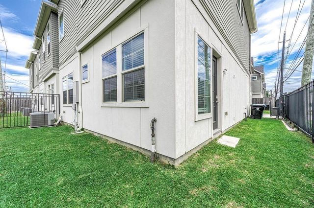 2103 Naomi Street A, Houston, TX 77054